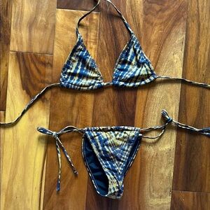 Stylish Tie-Dye Bikini Set Small never worn